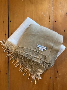 pashmina Tan and Ivory Lightweight Fringed Pashmina Scarf